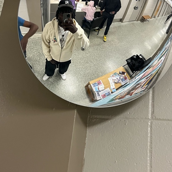 Meet your Posher, Daniel - Picture 1 of 1